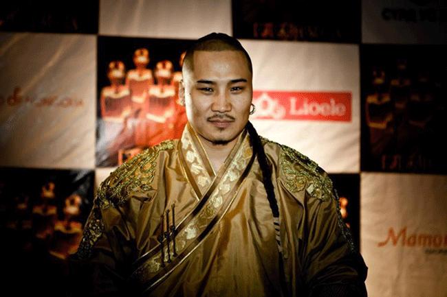 Г.Эрдэнэбилэг: Дорнод аймгийн театрын тайзнаа “Ромео Жульетта” жүжиг амилна